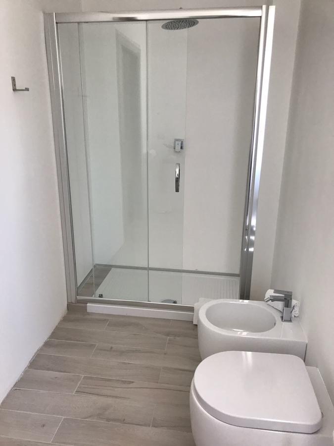 B&B Piazza Marconi Manfredonia Bagian luar foto